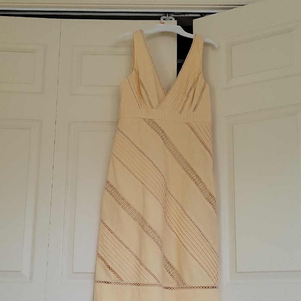 UNIQUE Catherine Malandrino Cream/Yellow Dress Plunge Neckline for Cocktail